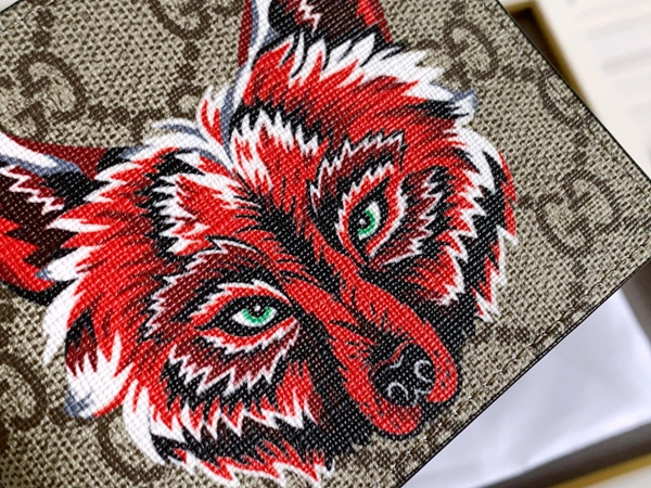 グッチ財布コピー側面デザイン